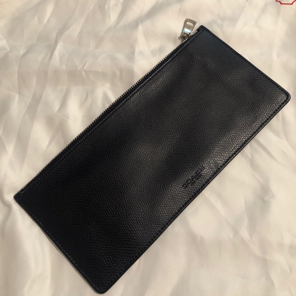 Coach cross body bag or shoulder bag - Picture 5 of 8